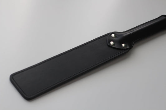 Punishment Paddle- Buttero Musta