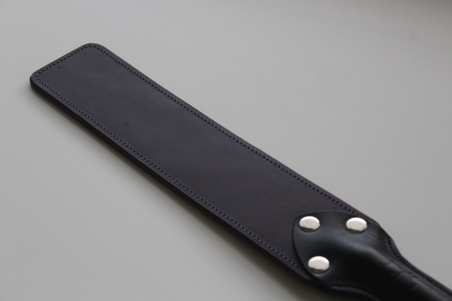 Punishment Paddle- Buttero Musta