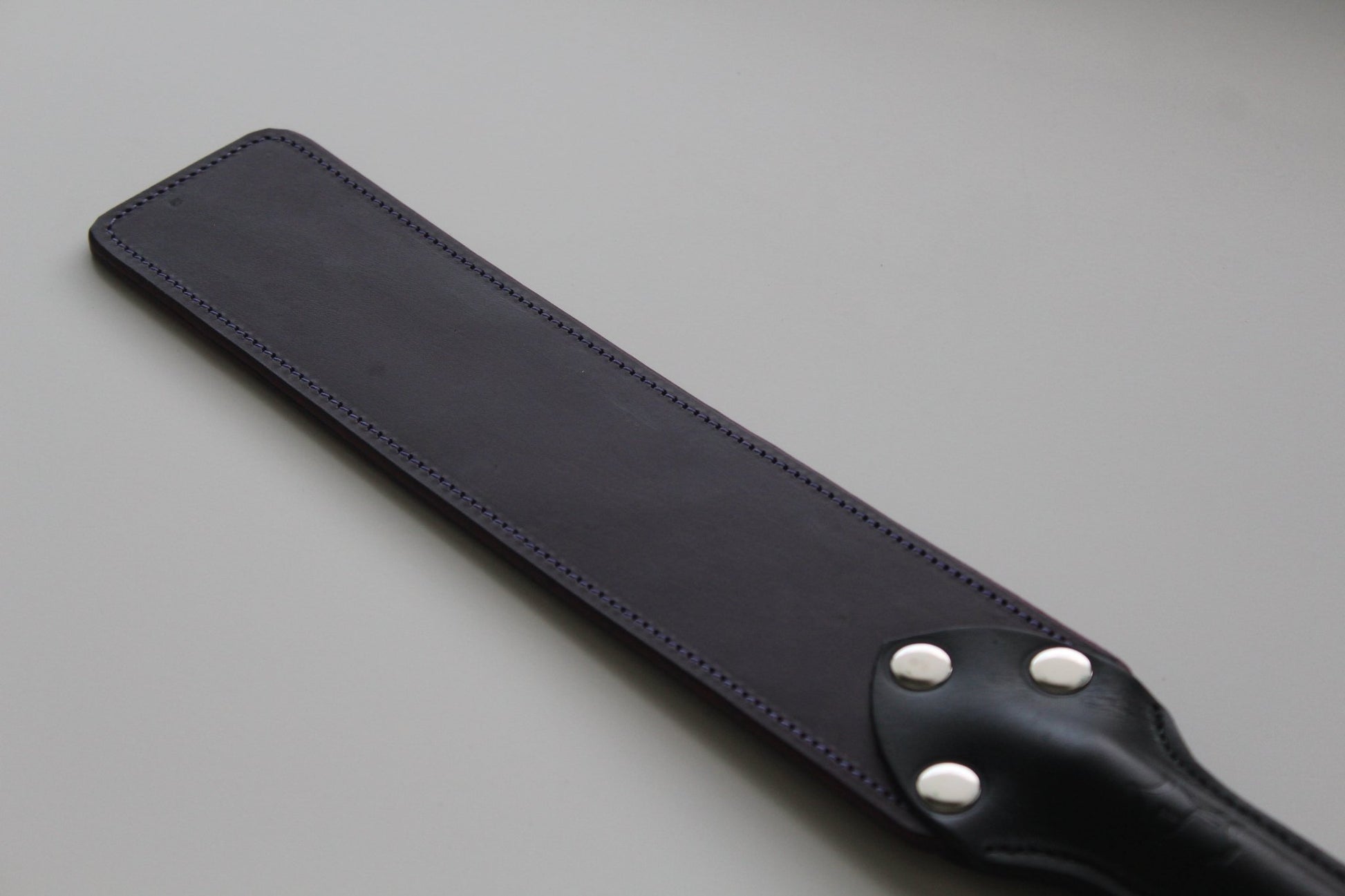 Punishment Paddle- Buttero Musta