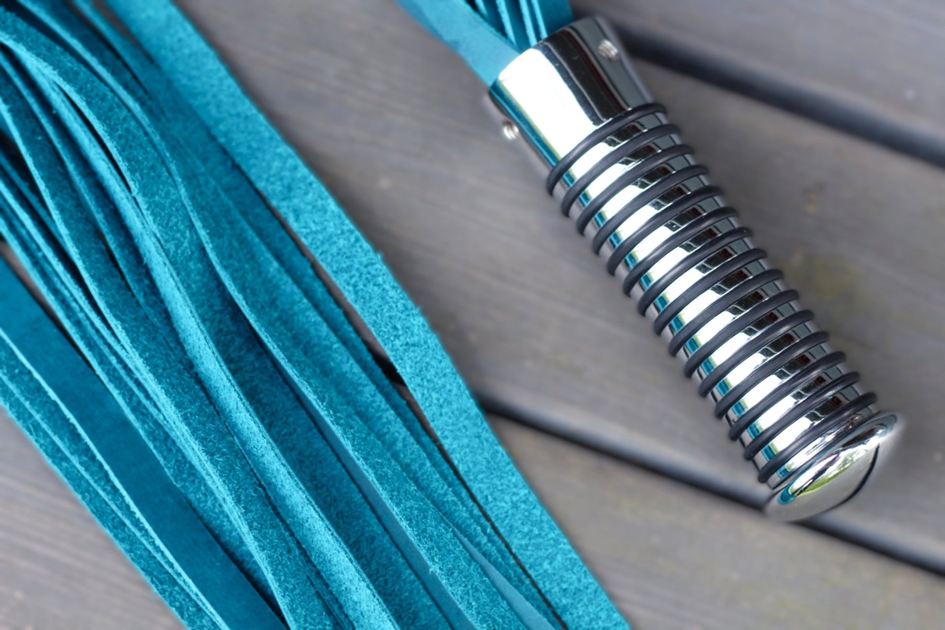Torture Chamber Flogger - Your Feel