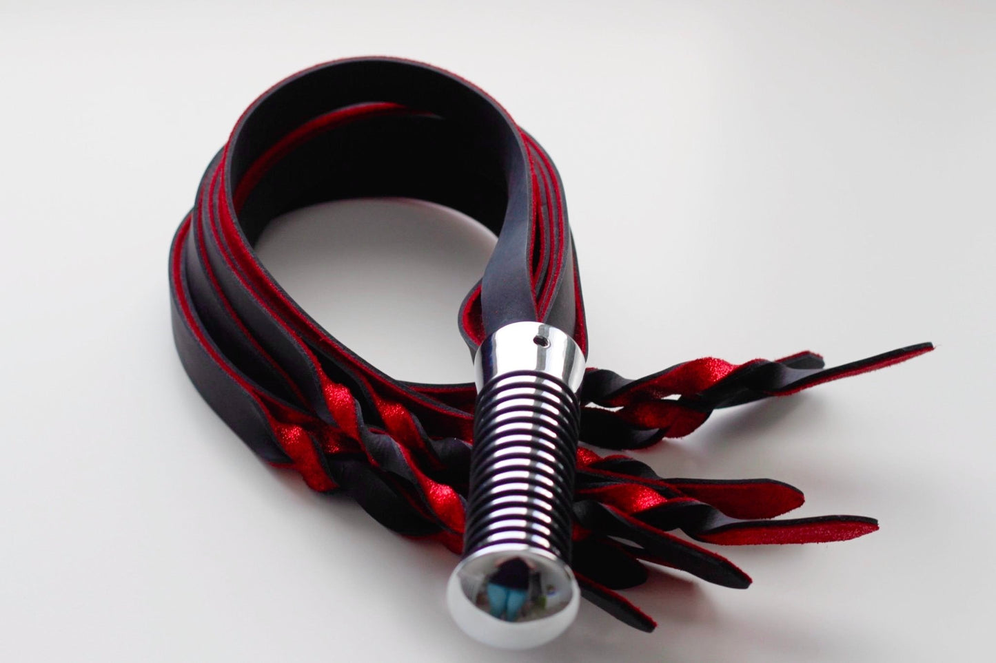 Twisted Kitten Flogger - Your Feel